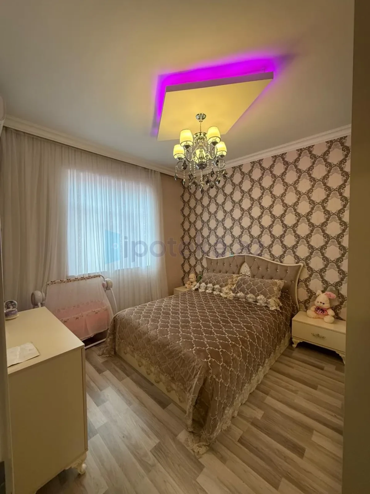 Satılır 4 otaqlı həyət evi 150 m²