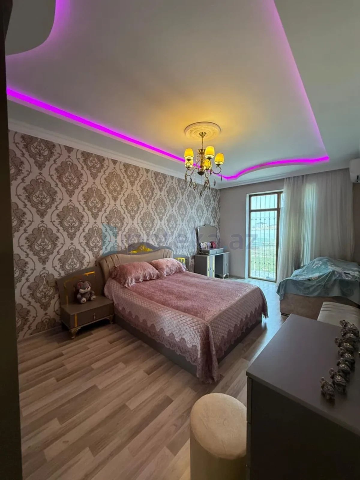 Satılır 4 otaqlı həyət evi 150 m²