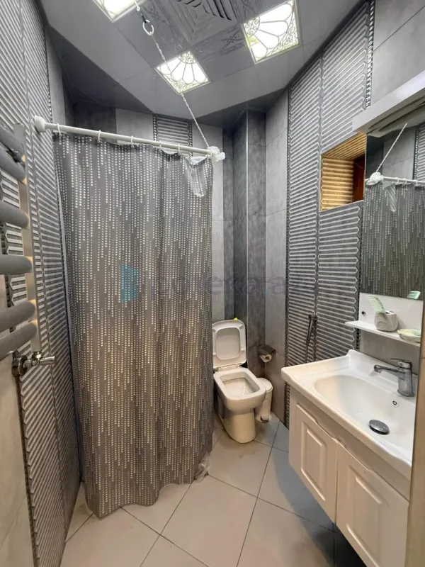 Satılır 4 otaqlı həyət evi 150 m²