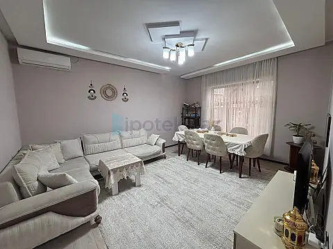 Satılır 3 otaqlı mənzil 150 m²