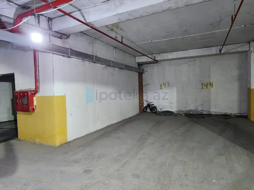 Satılır qaraj 57 m²