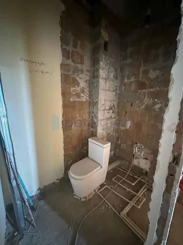 Satılır 2 otaqlı yeni tikili 83 m²