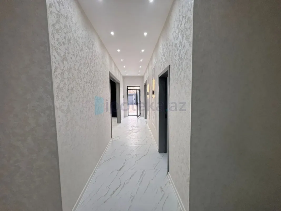Satılır 4 otaqlı mənzil 160 m²