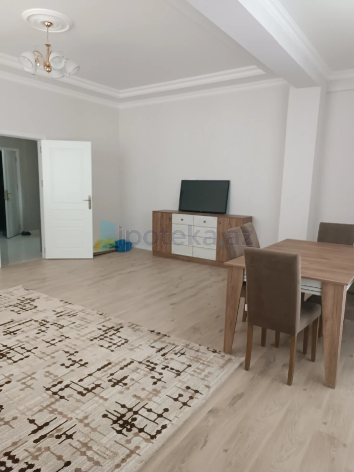 Satılır 3 otaqlı yeni tikili 116 m²