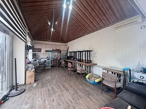Satılır 5 otaqlı mənzil 200 m²