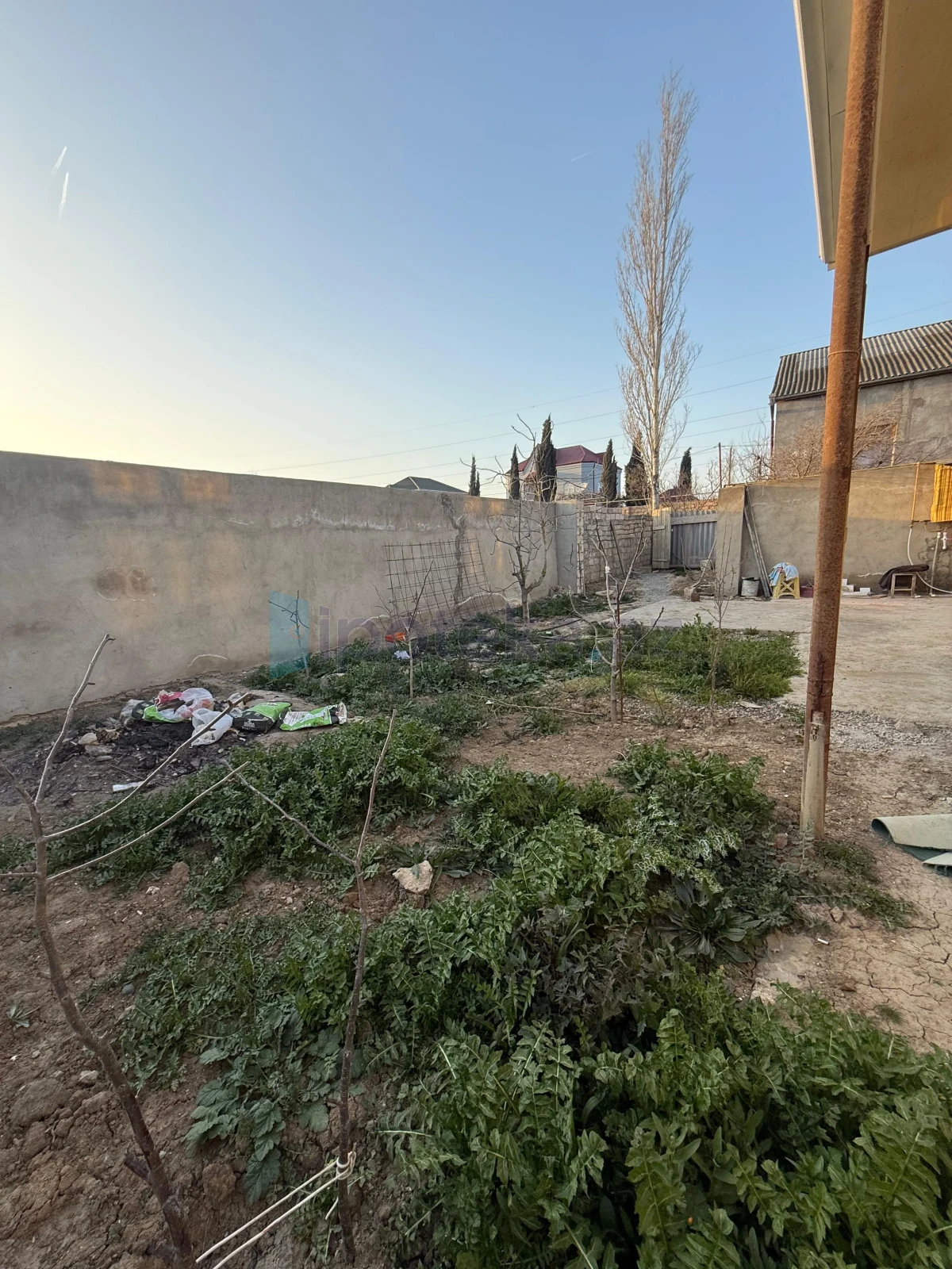 Satılır 4 otaqlı həyət evi 100 m²