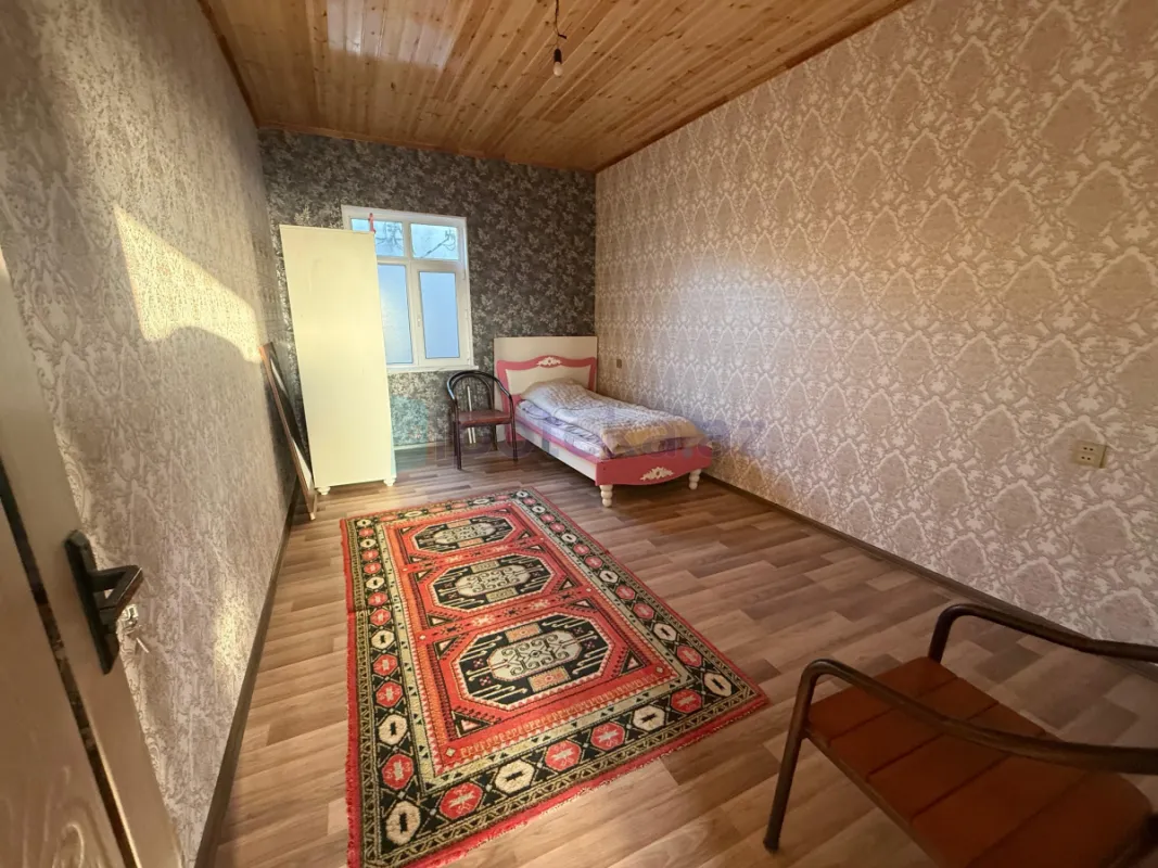 Satılır 4 otaqlı həyət evi 100 m²