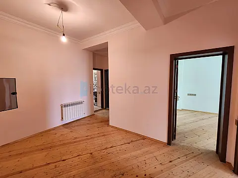 Satılır 3 otaqlı yeni tikili 89 m²