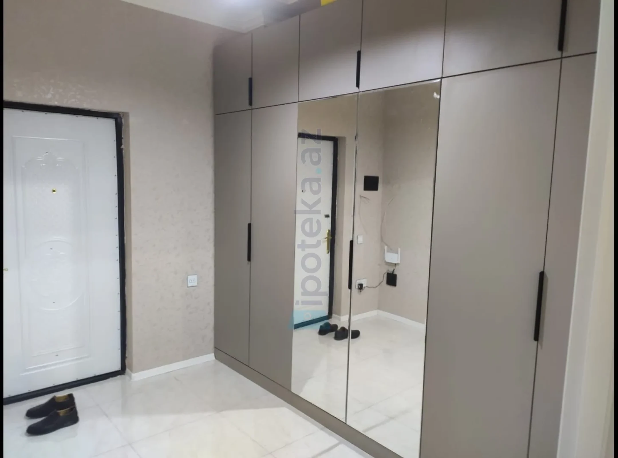 Satılır 2 otaqlı yeni tikili 66 m²