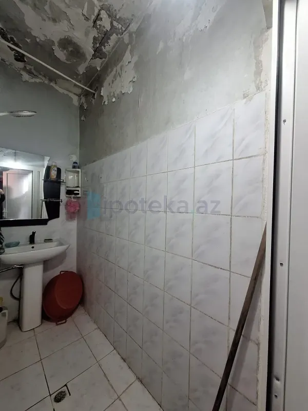 Satılır 2 otaqlı köhnə tikili 48 m²