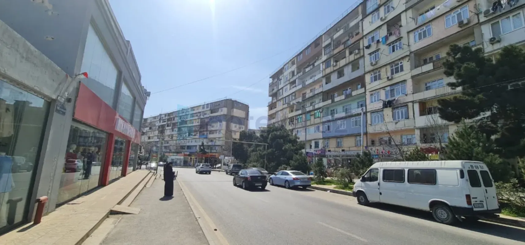 Satılır 2 otaqlı köhnə tikili 65 m²
