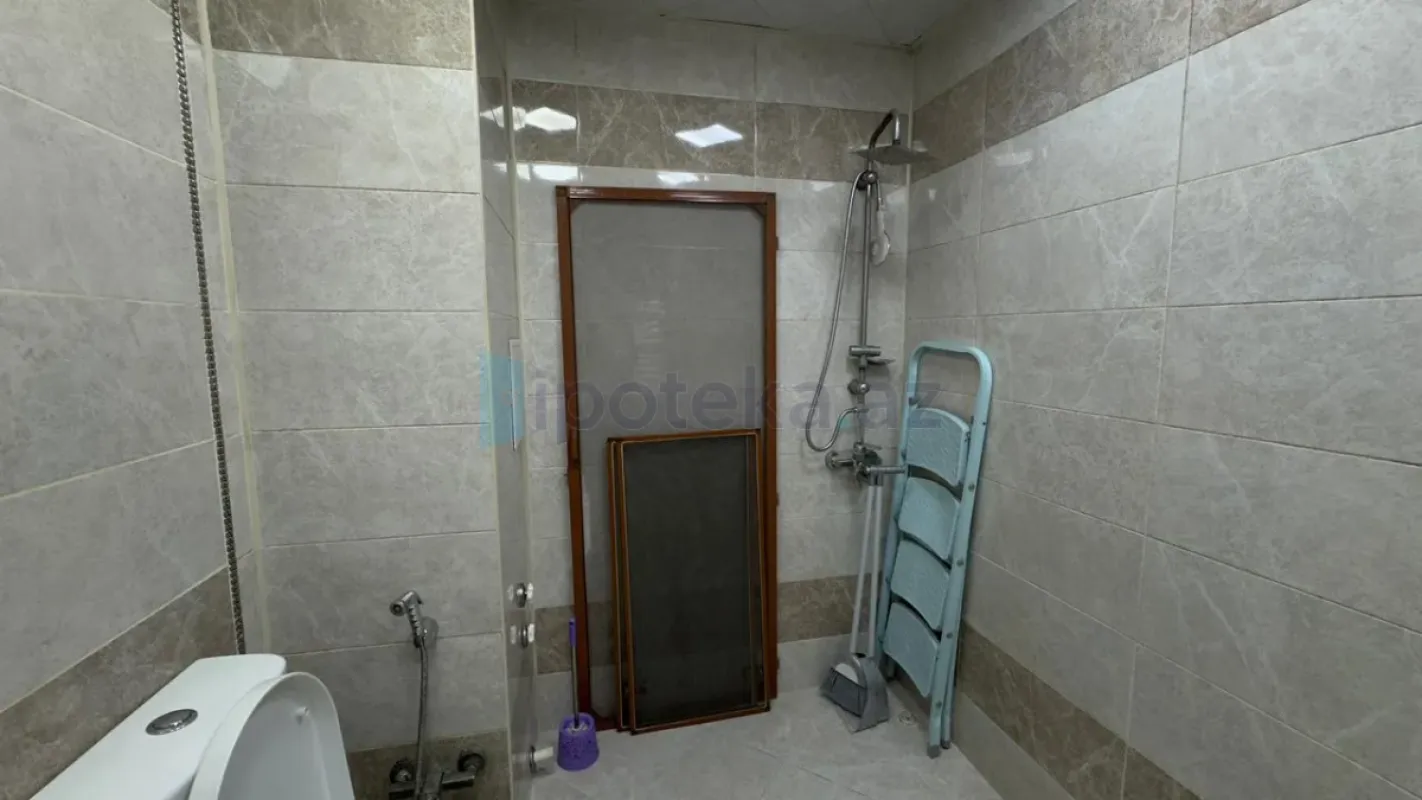 Satılır 3 otaqlı yeni tikili 74 m²