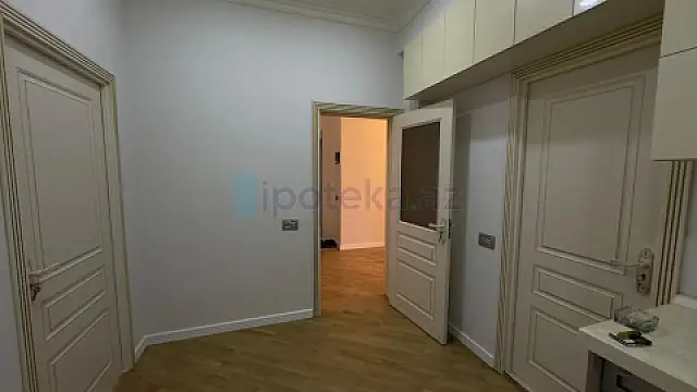 Satılır 3 otaqlı yeni tikili 74 m²