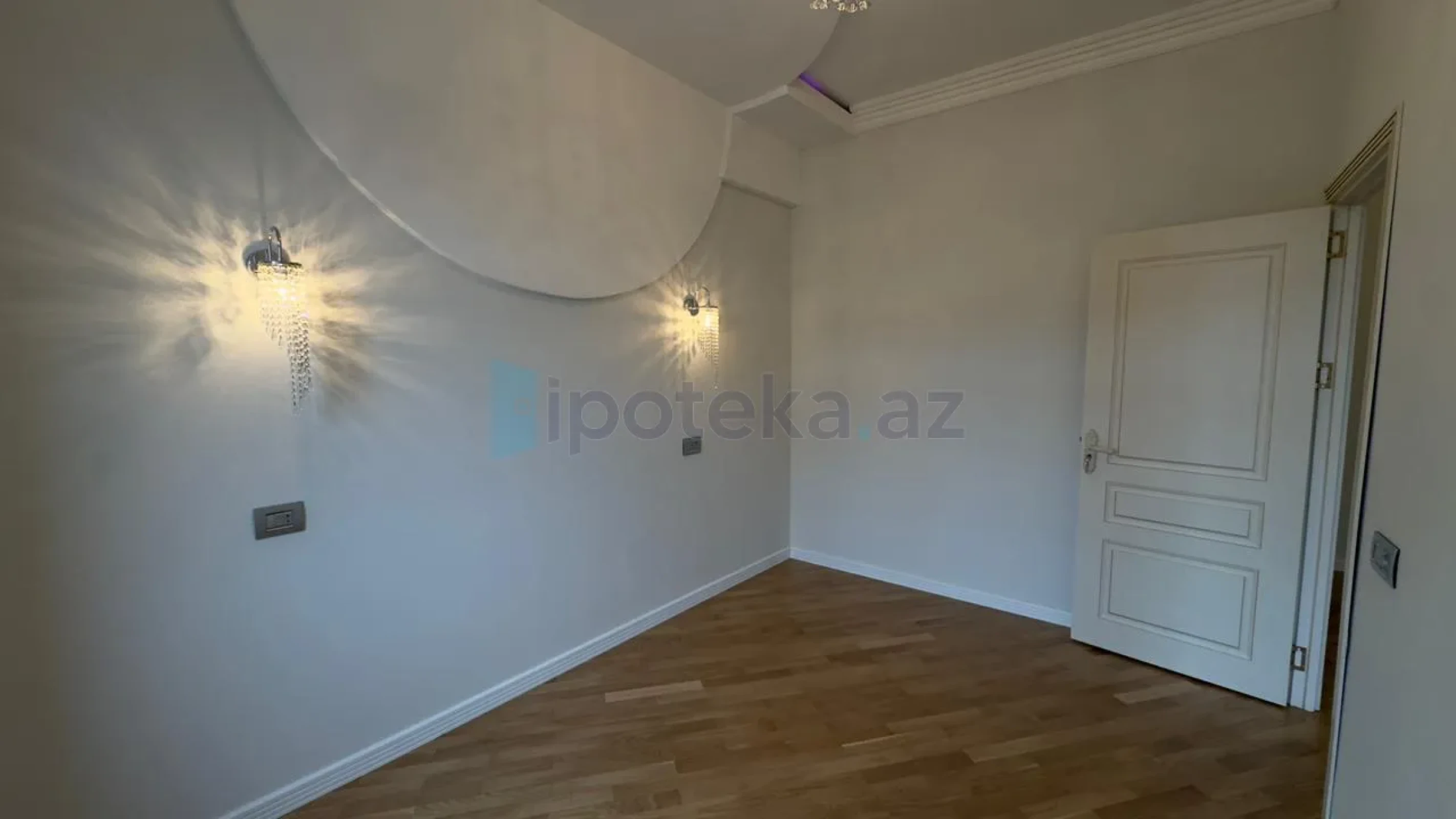 Satılır 3 otaqlı yeni tikili 74 m²