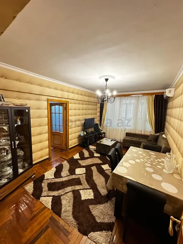 Satılır 3 otaqlı köhnə tikili 96 m²