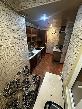 Satılır 3 otaqlı köhnə tikili 96 m²