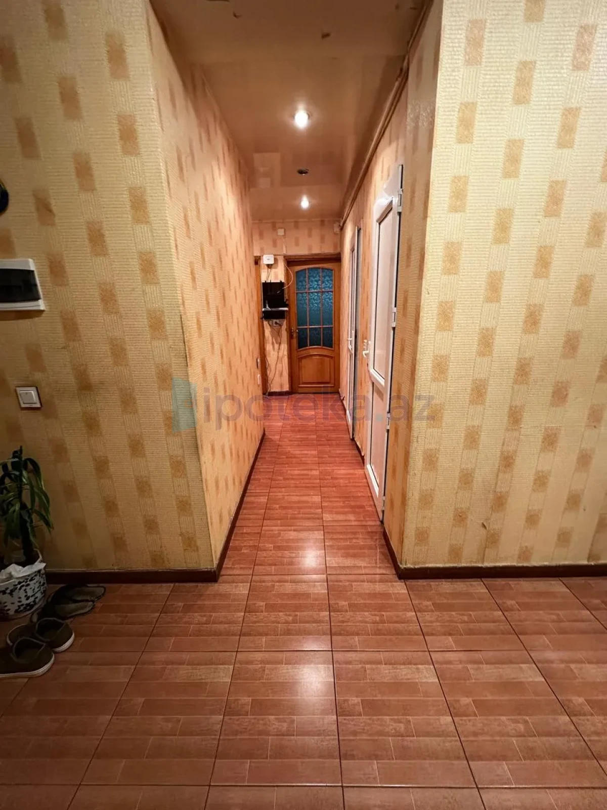 Satılır 3 otaqlı köhnə tikili 96 m²
