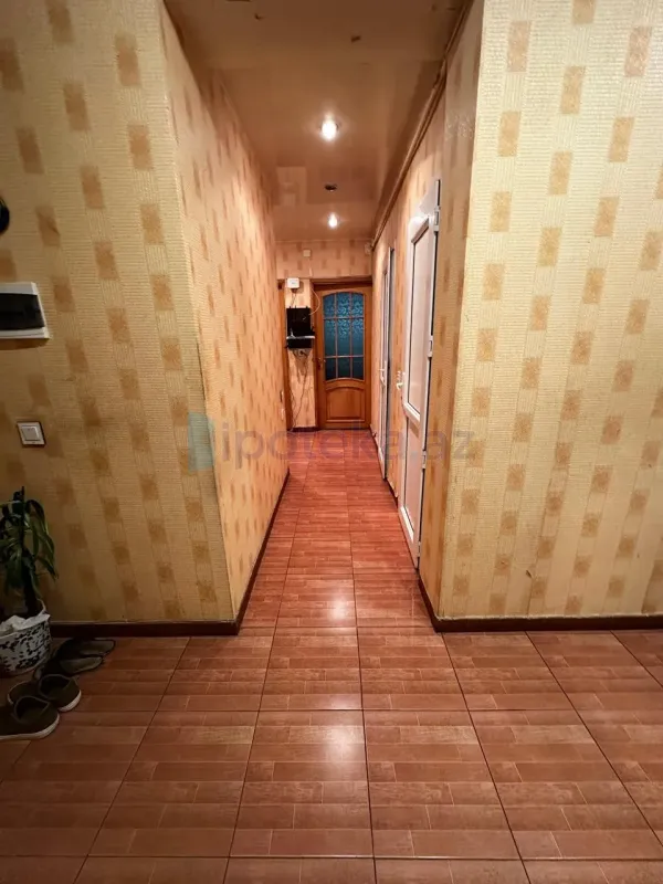 Satılır 3 otaqlı köhnə tikili 96 m²