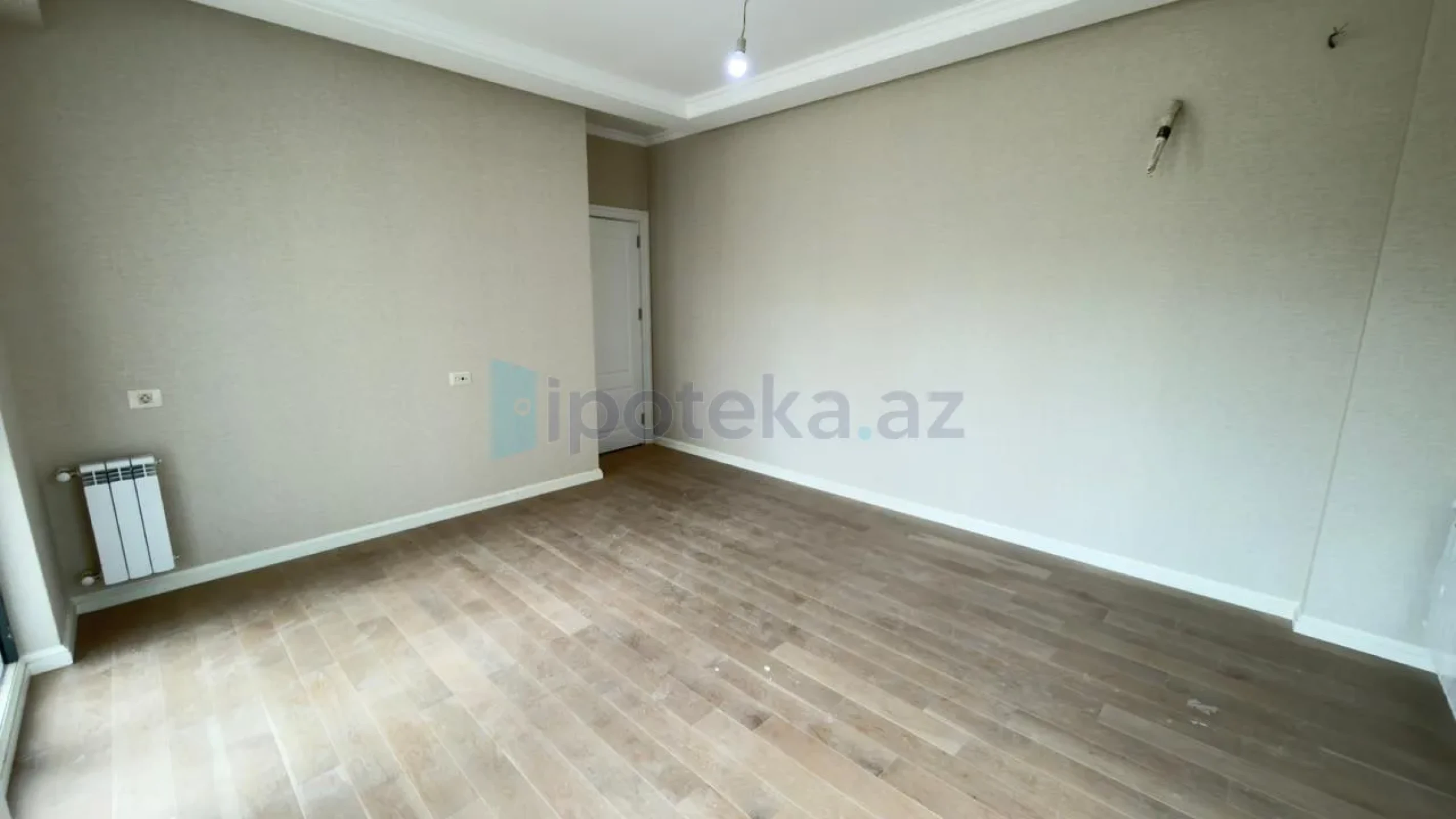 Satılır 3 otaqlı yeni tikili 83 m²