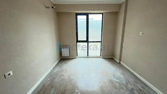 Satılır 3 otaqlı yeni tikili 83 m²