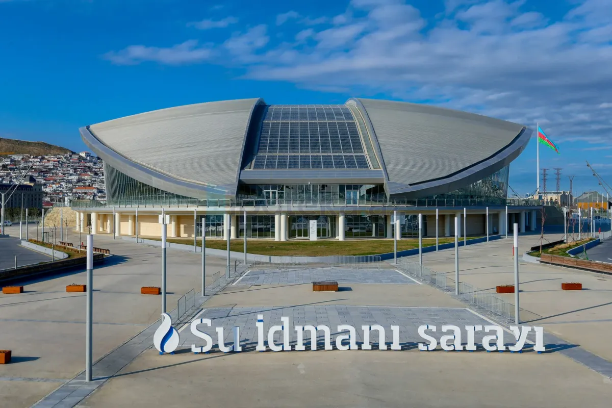 Satılır 3 otaqlı yeni tikili 180 m²