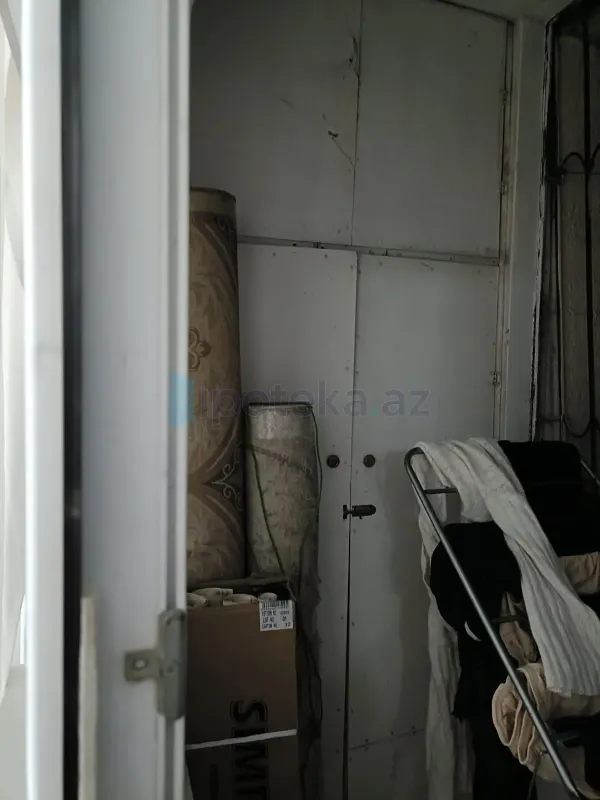 Satılır 2 otaqlı köhnə tikili 60 m²