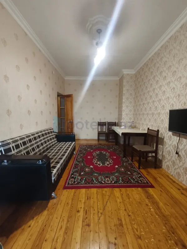 Satılır 2 otaqlı yeni tikili 60 m²