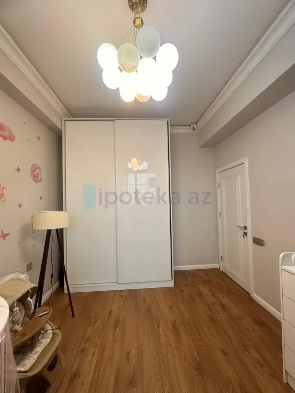 Satılır 3 otaqlı yeni tikili 85 m²