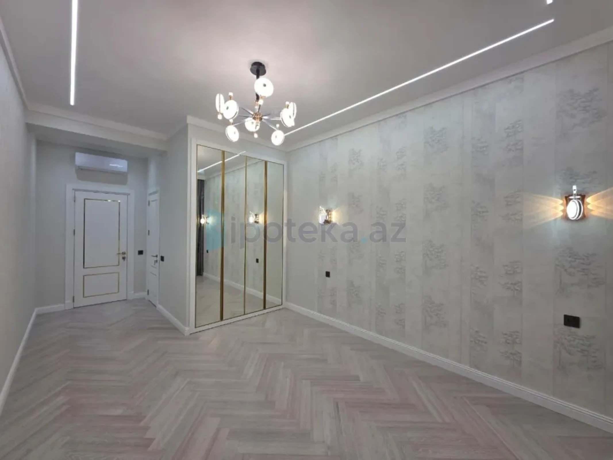 Satılır 4 otaqlı yeni tikili 1626 m²