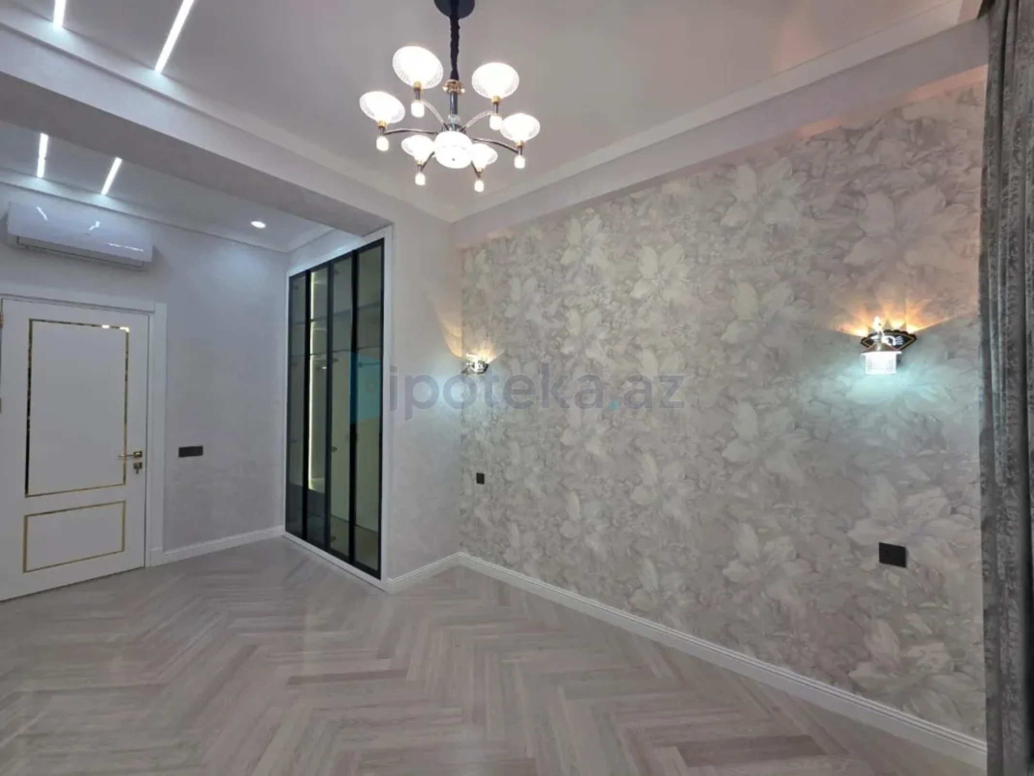 Satılır 4 otaqlı yeni tikili 1626 m²
