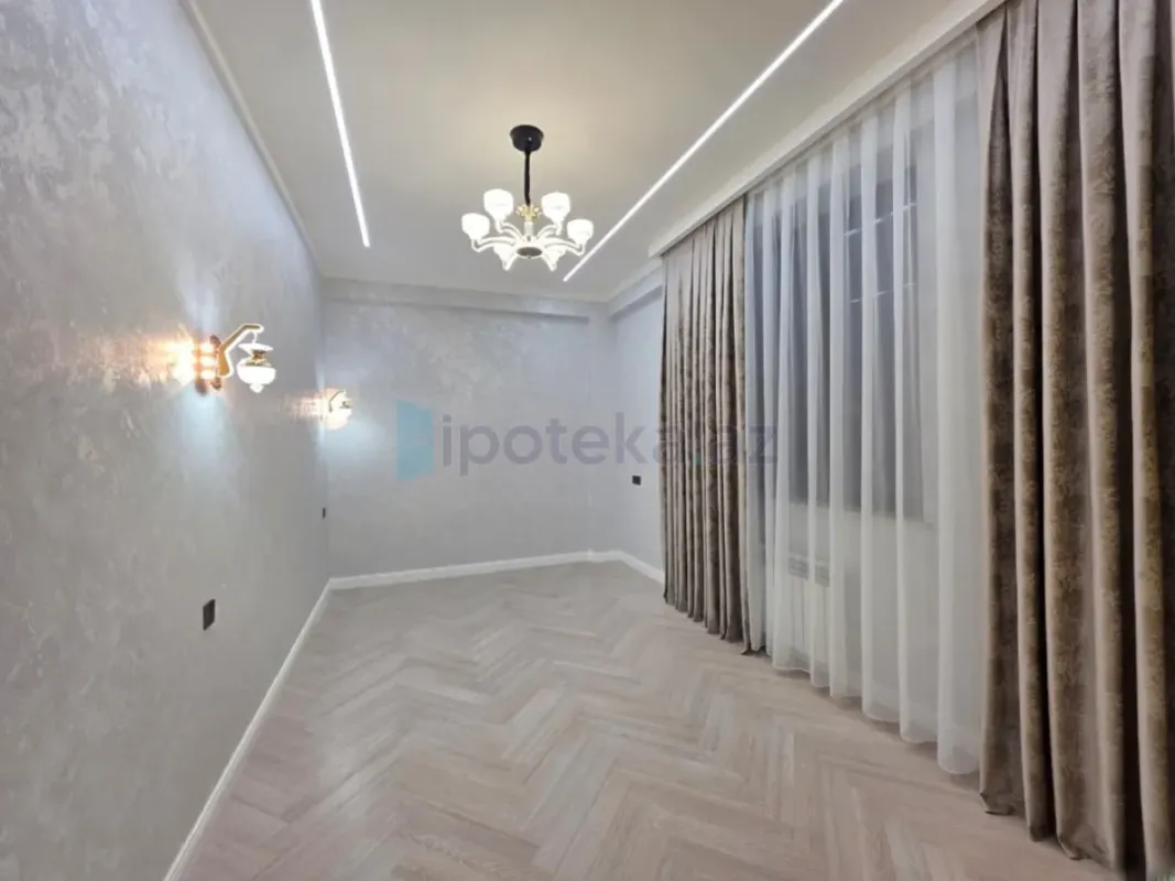 Satılır 4 otaqlı yeni tikili 1626 m²