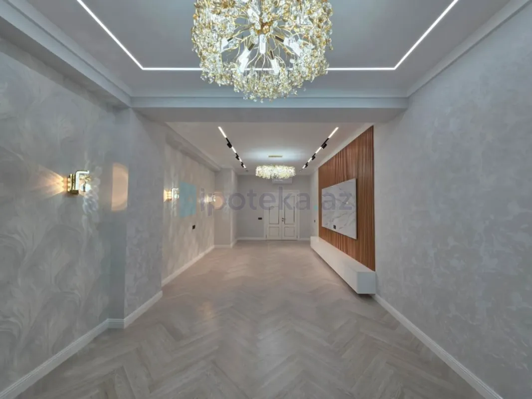 Satılır 4 otaqlı yeni tikili 1626 m²