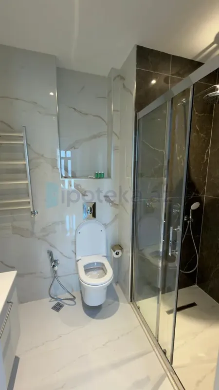 Satılır 3 otaqlı yeni tikili 50 m²