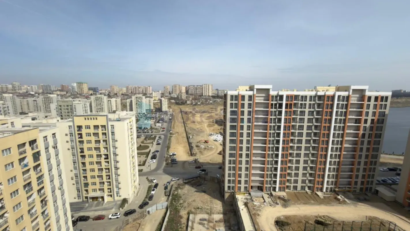 Satılır 3 otaqlı yeni tikili 56 m²