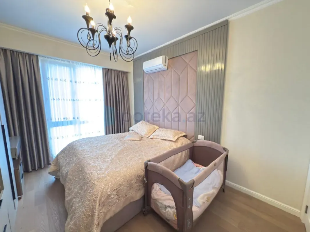 Satılır 3 otaqlı yeni tikili 83 m²