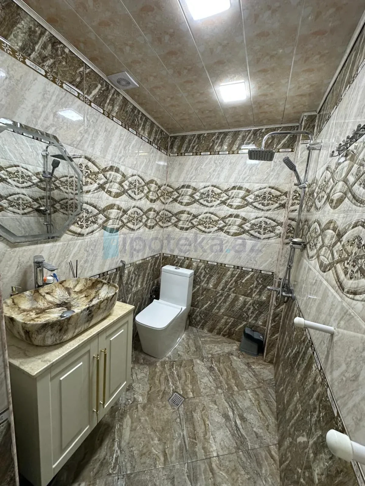 Satılır 2 otaqlı yeni tikili 52 m²