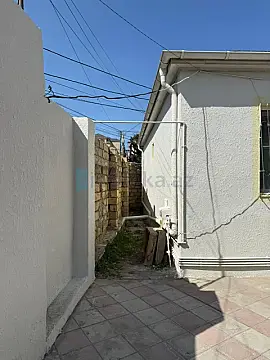 Satılır 3 otaqlı həyət evi 70 m²