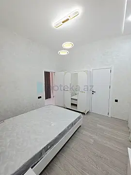 Satılır 4 otaqlı mənzil 145 m²
