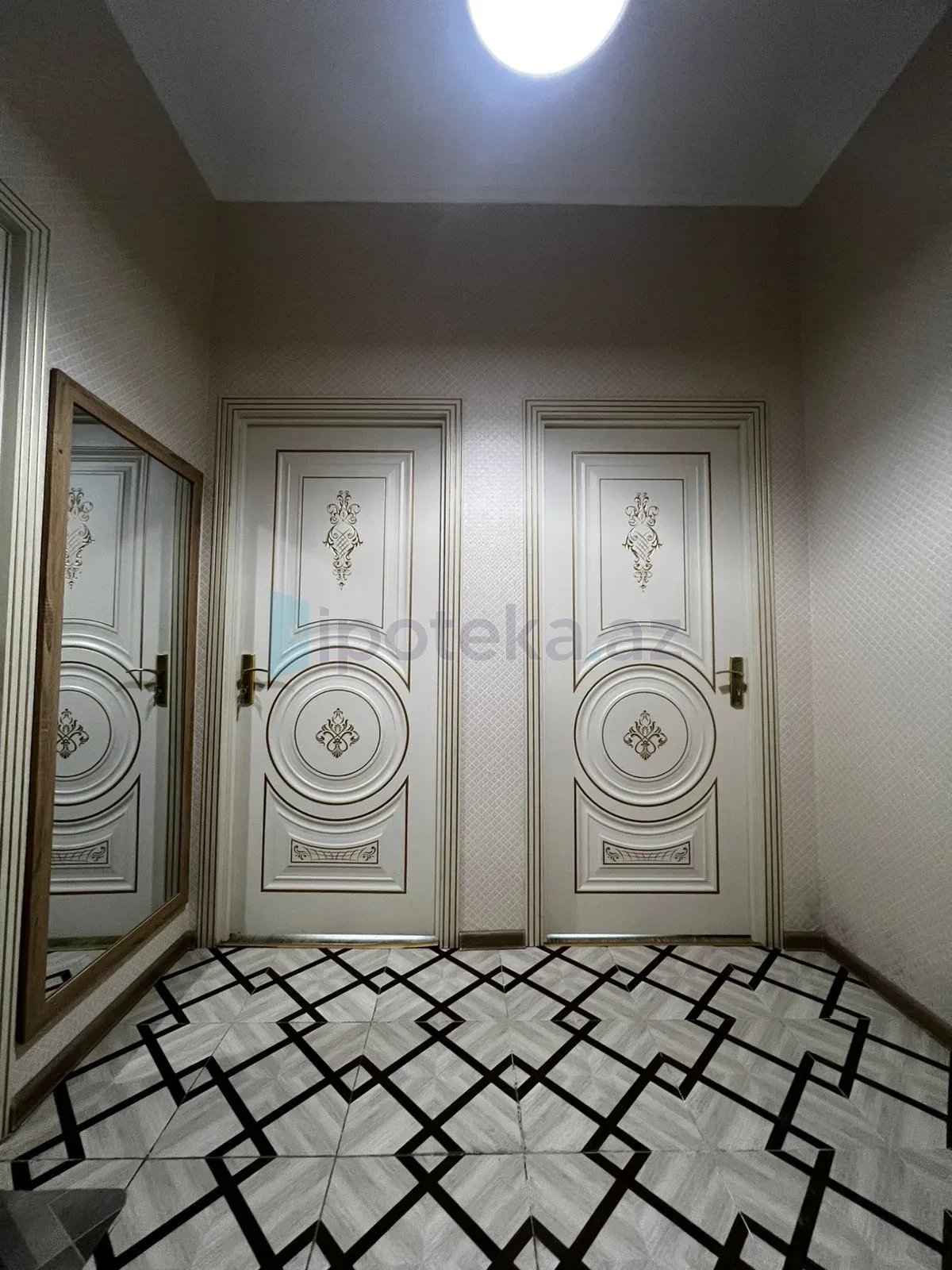 Satılır 2 otaqlı yeni tikili 52 m²