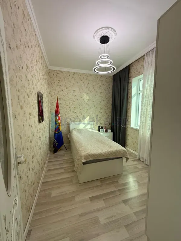 Satılır 4 otaqlı həyət evi 130 m²