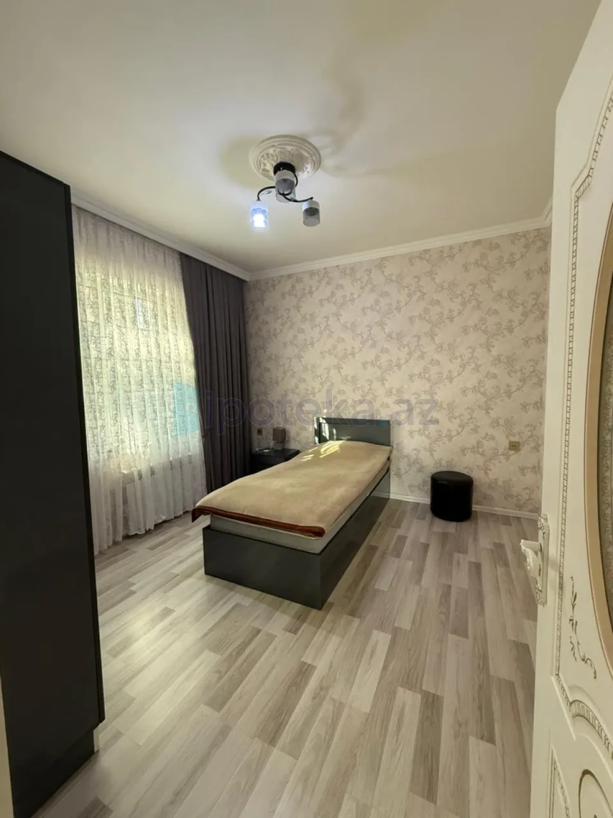 Satılır 4 otaqlı həyət evi 130 m²