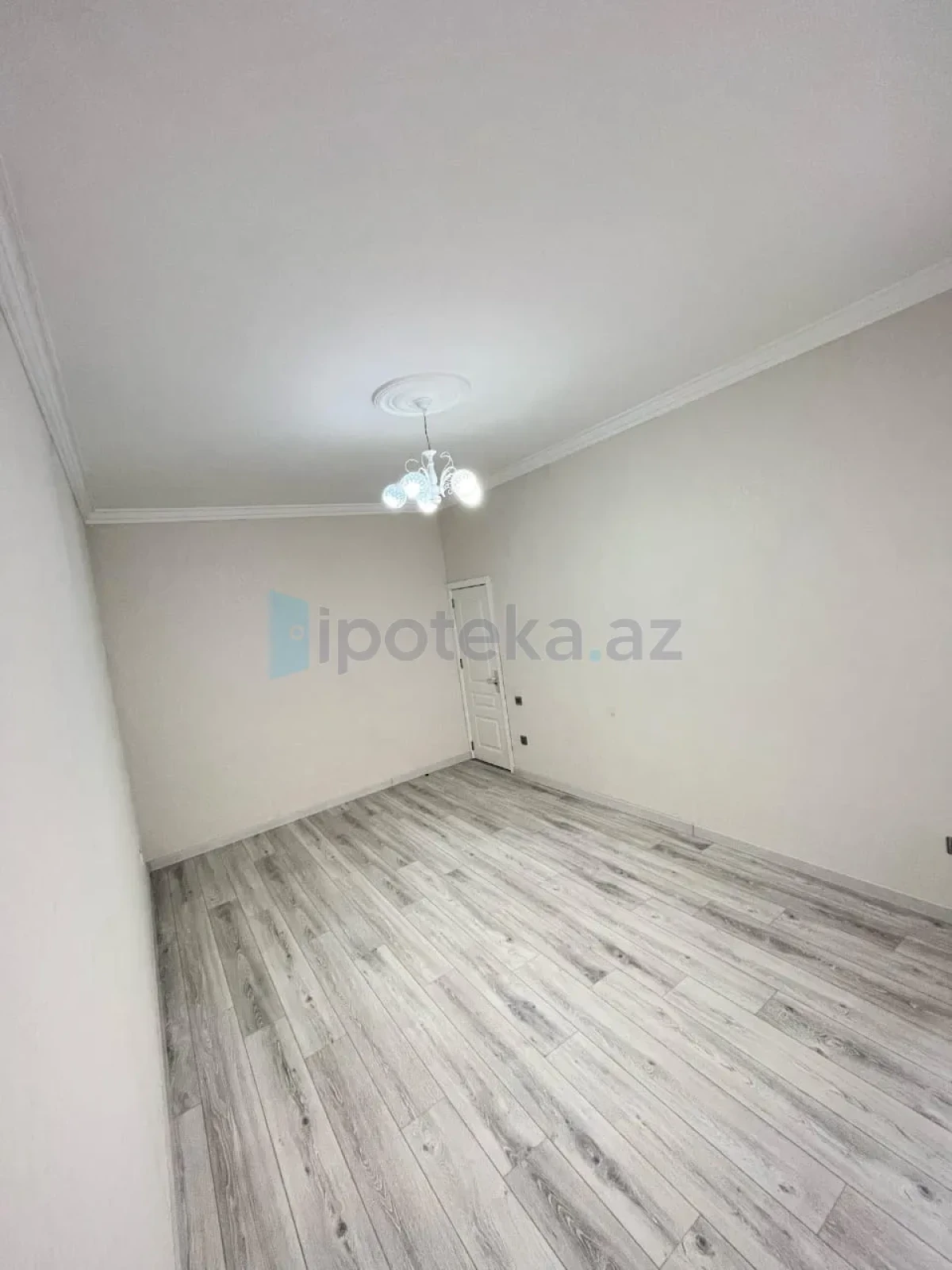Satılır 3 otaqlı yeni tikili 88 m²