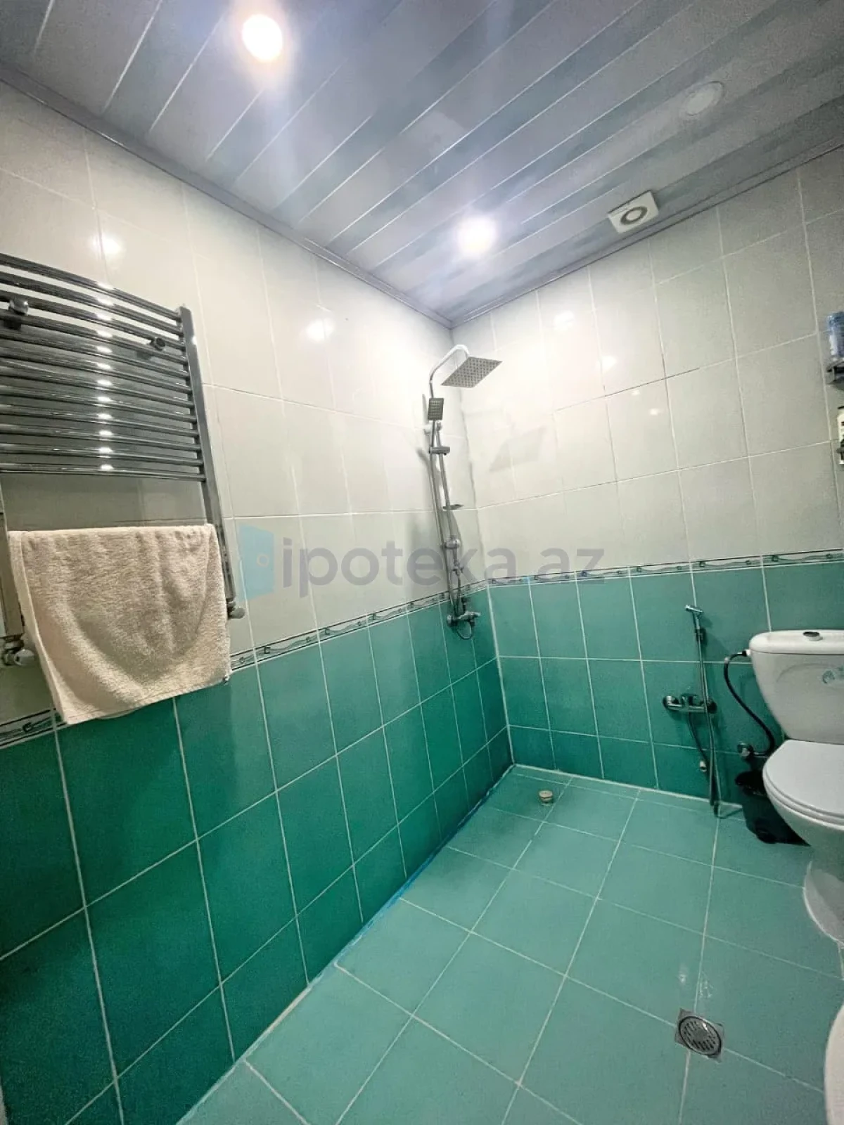 Satılır 3 otaqlı yeni tikili 88 m²