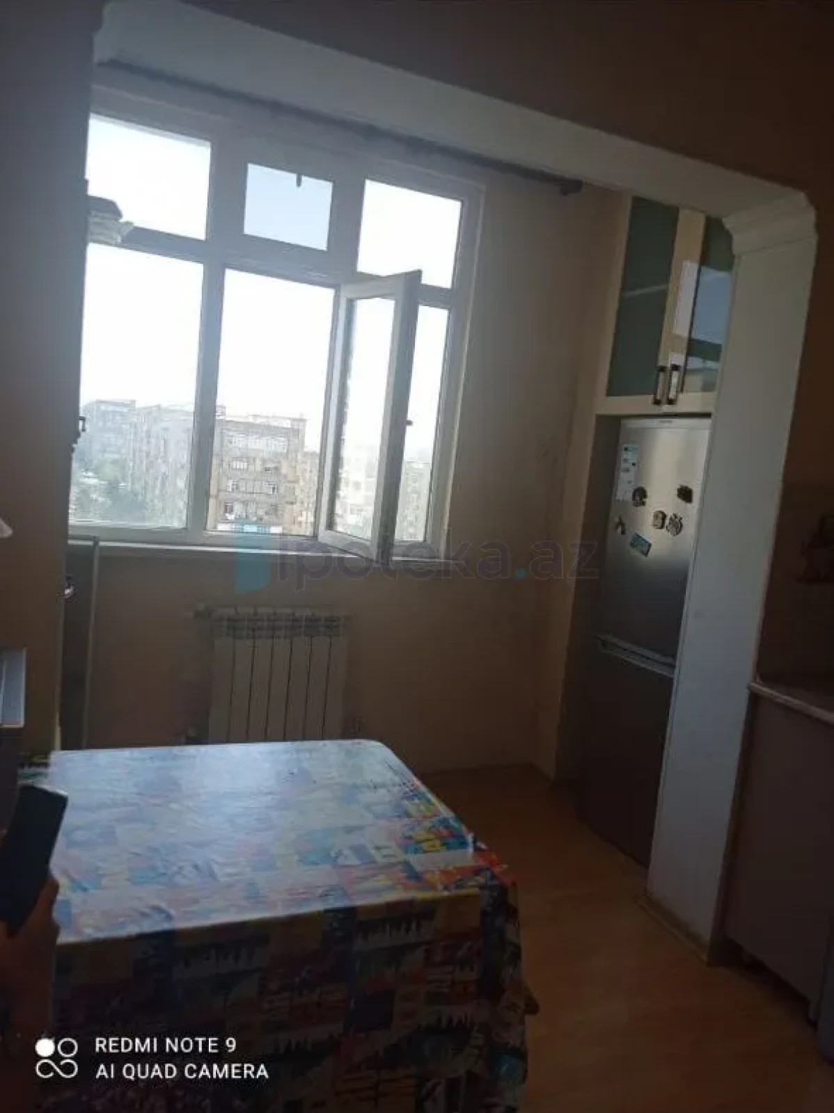 Satılır 3 otaqlı köhnə tikili 80 m²