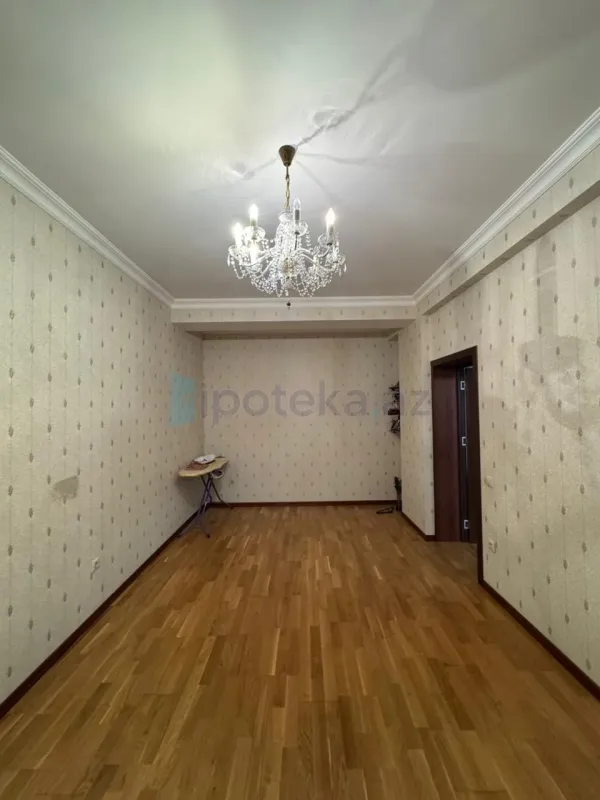 Satılır 3 otaqlı yeni tikili 125 m²