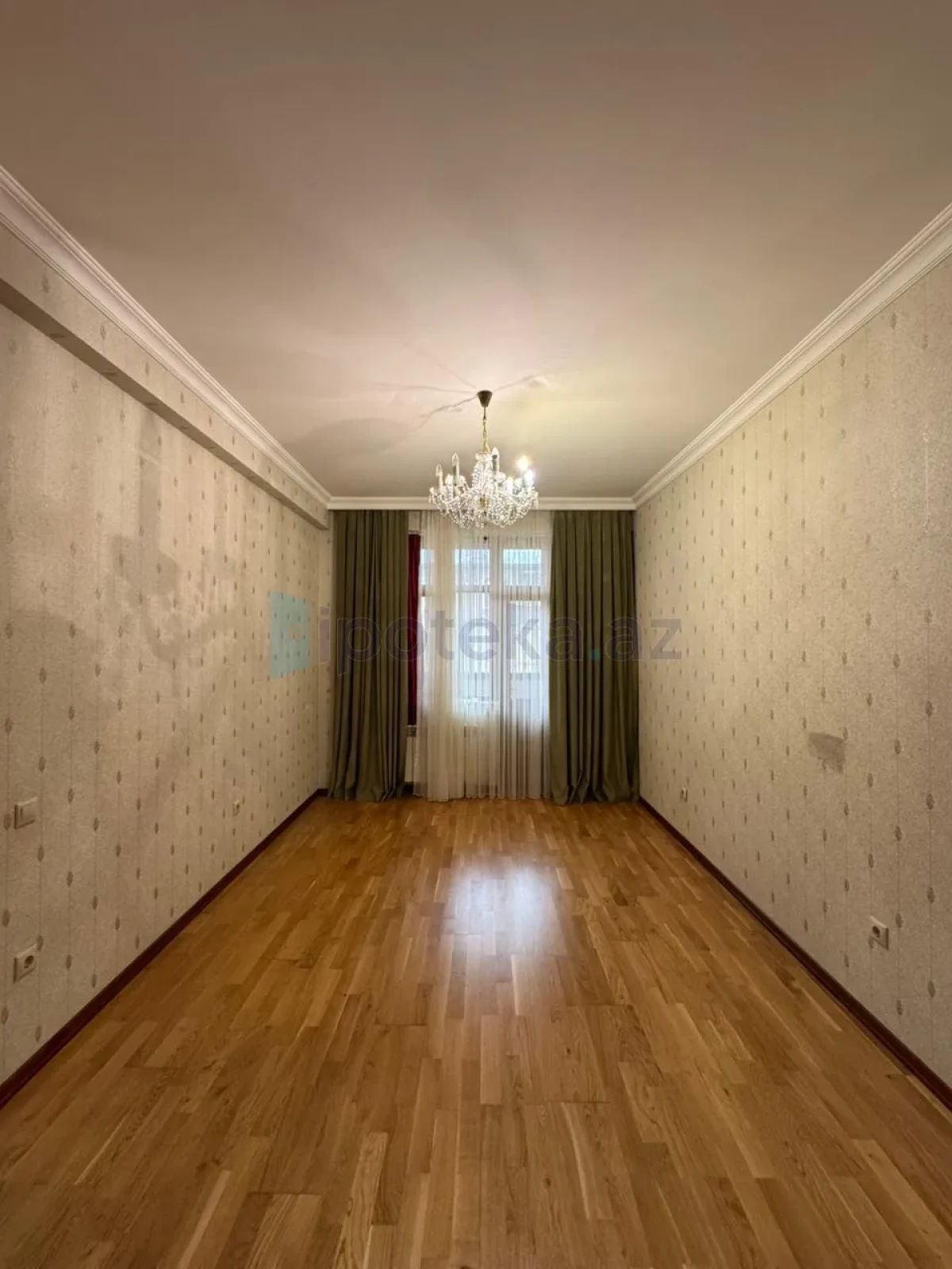 Satılır 3 otaqlı yeni tikili 125 m²