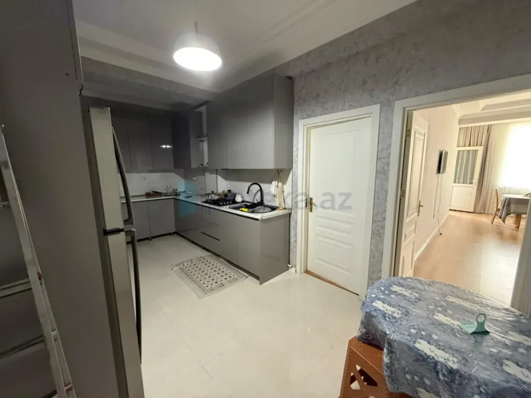 Satılır 2 otaqlı yeni tikili 76 m²
