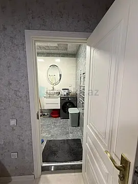 Satılır 2 otaqlı yeni tikili 76 m²
