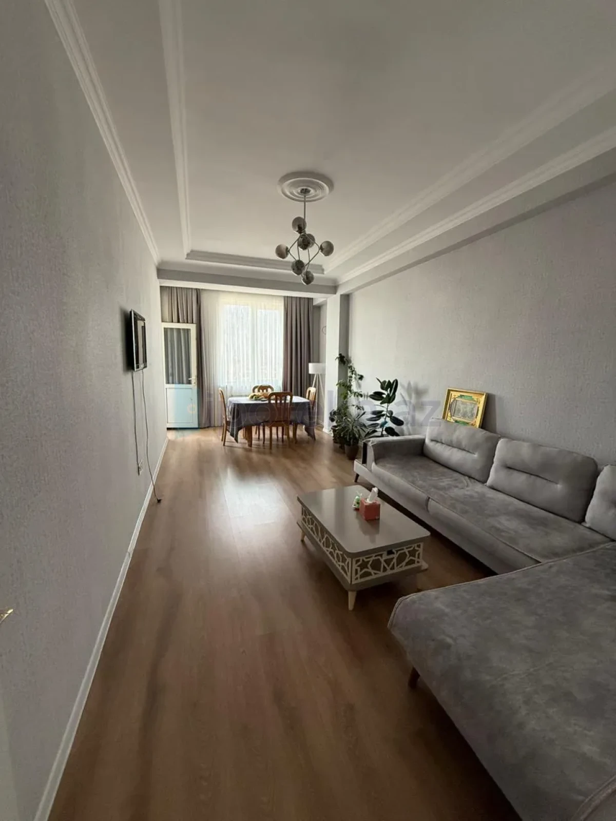 Satılır 2 otaqlı yeni tikili 76 m²