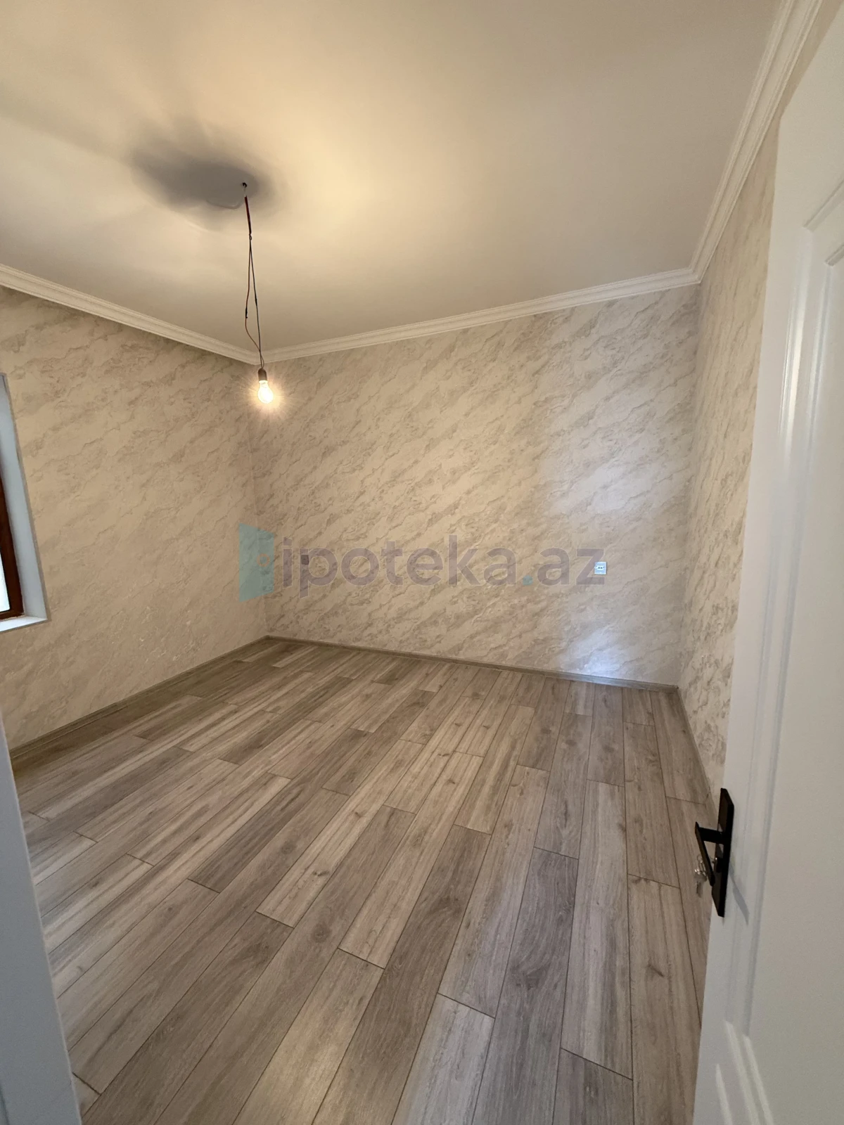 Satılır 4 otaqlı həyət evi 100 m²